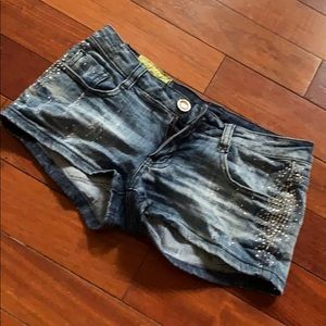 Mackine jean shorts size small